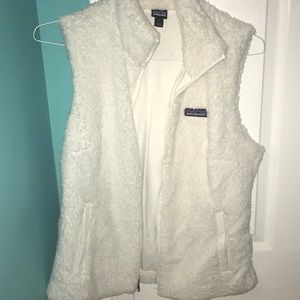 white patagonia vest!